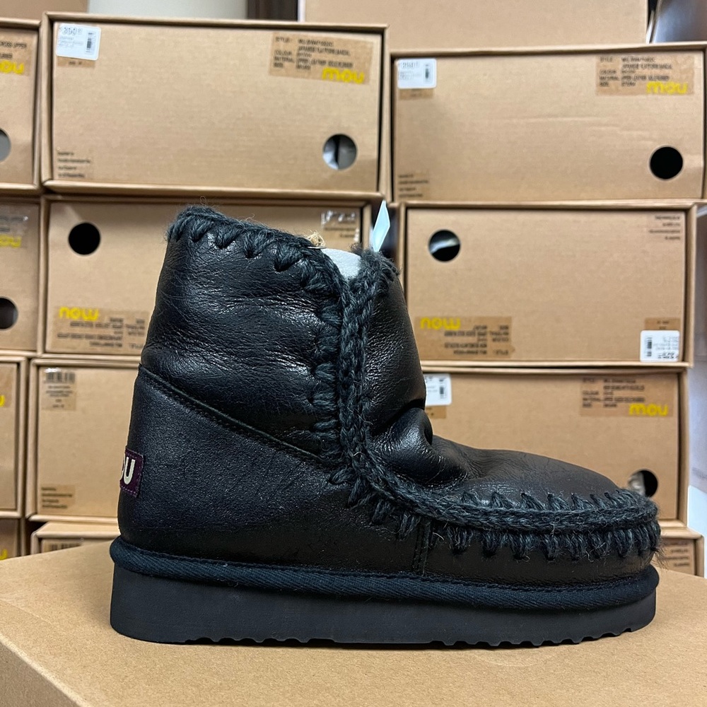 NEW IN BOX! Mou Eskimo Bootie in Black - size 38